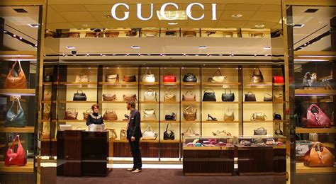 gucci outlet madrid spain|is the gucci outlet cheaper.